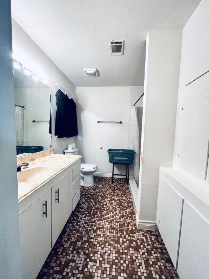 יוסטון Cozy Private Bed & Bath Near Medical Center, Galleria And Dt מראה חיצוני תמונה